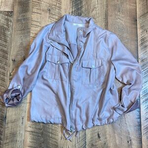 Women’s lavender utility jacket. Size Large.